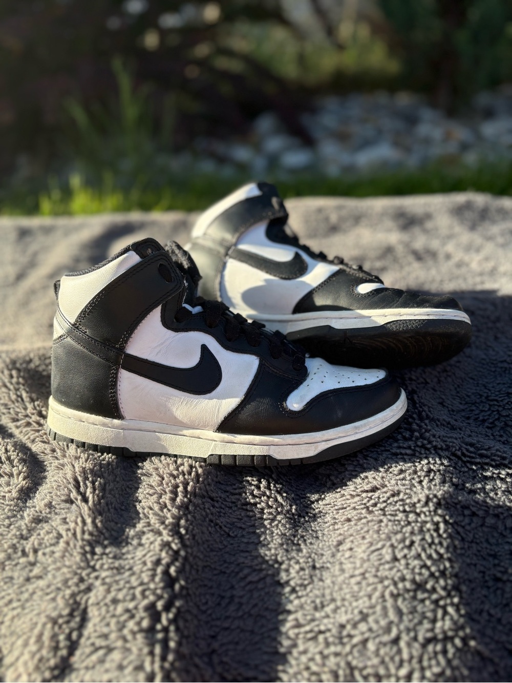 Nike Dunk High Panda Women’s Size 7